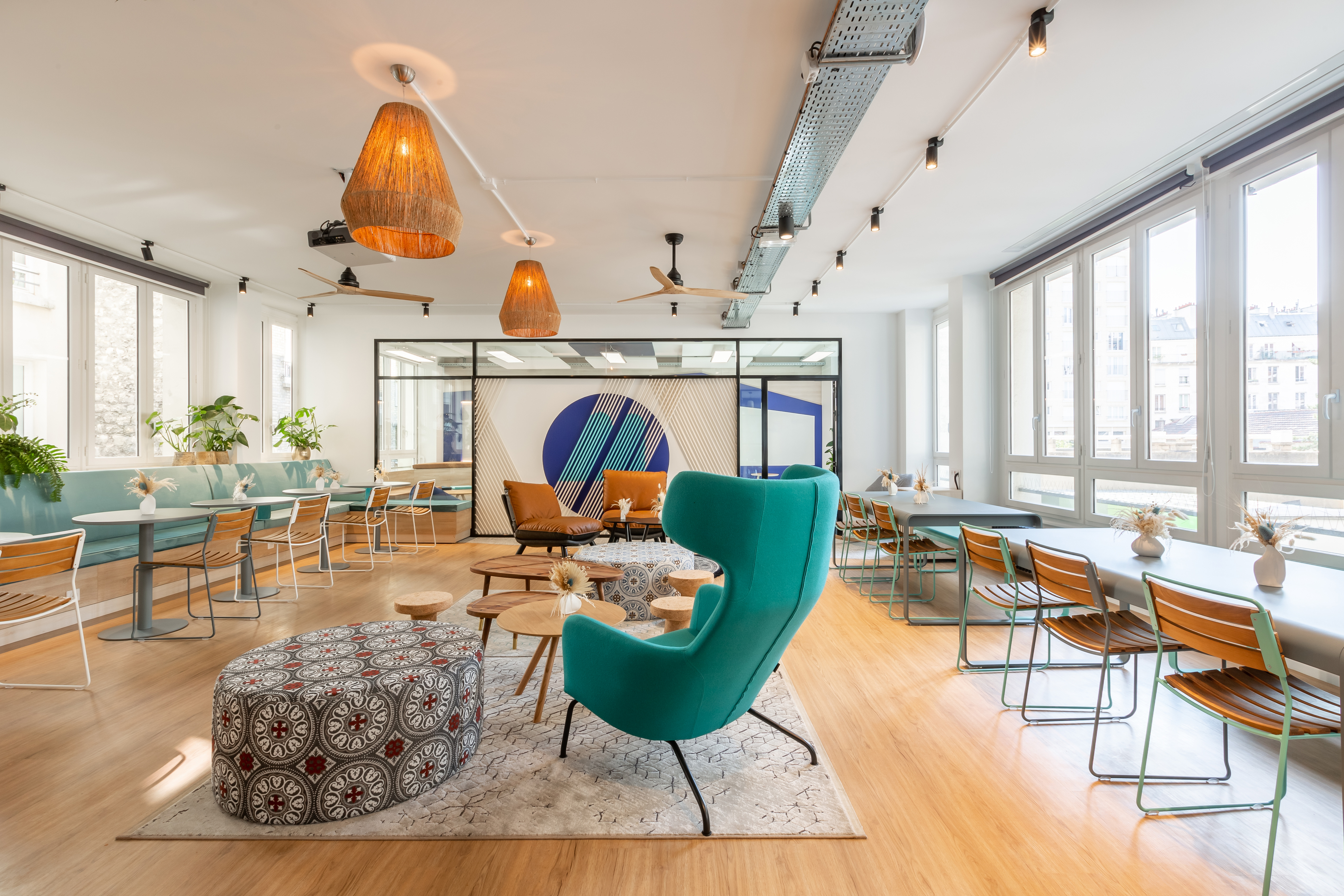 MoovOne's cover photo