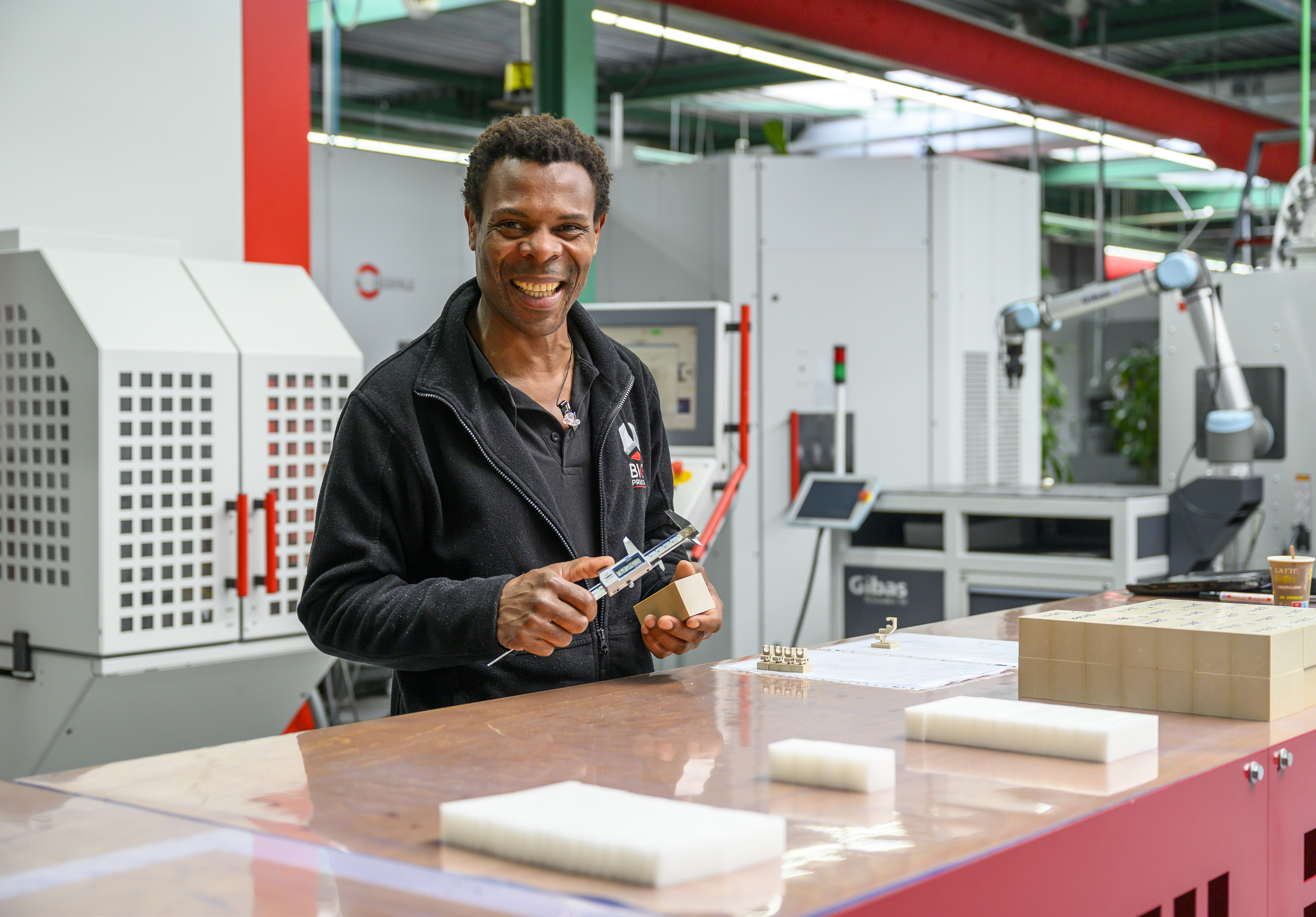 Omslagfoto van BKB Precision