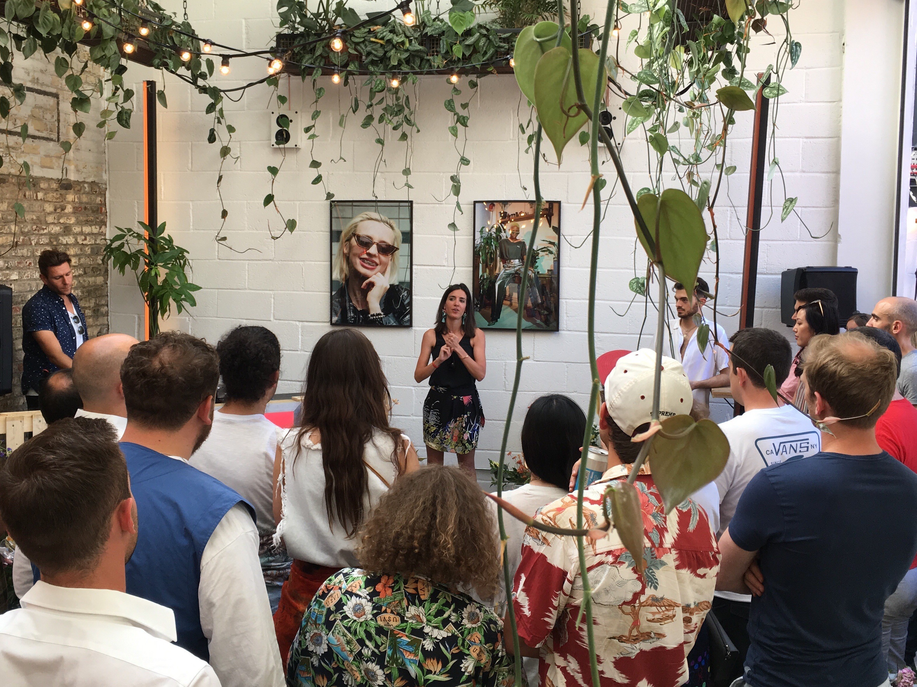 Omslagfoto van Depop