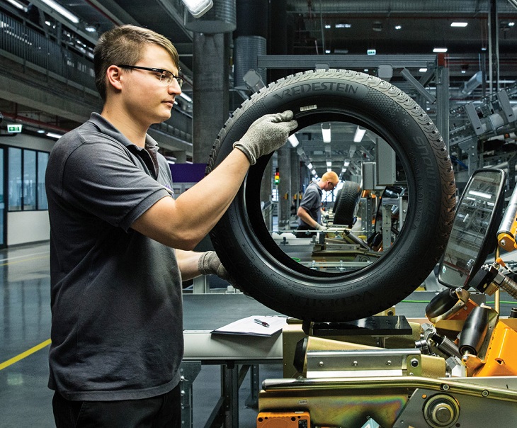 Omslagfoto van Apollo Vredestein