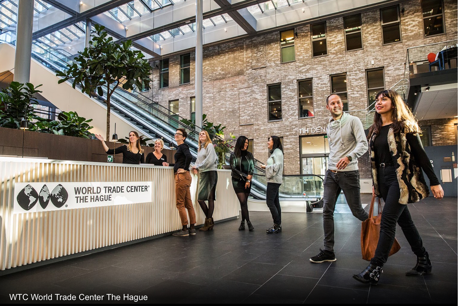 Omslagfoto van Rise & Lead Women