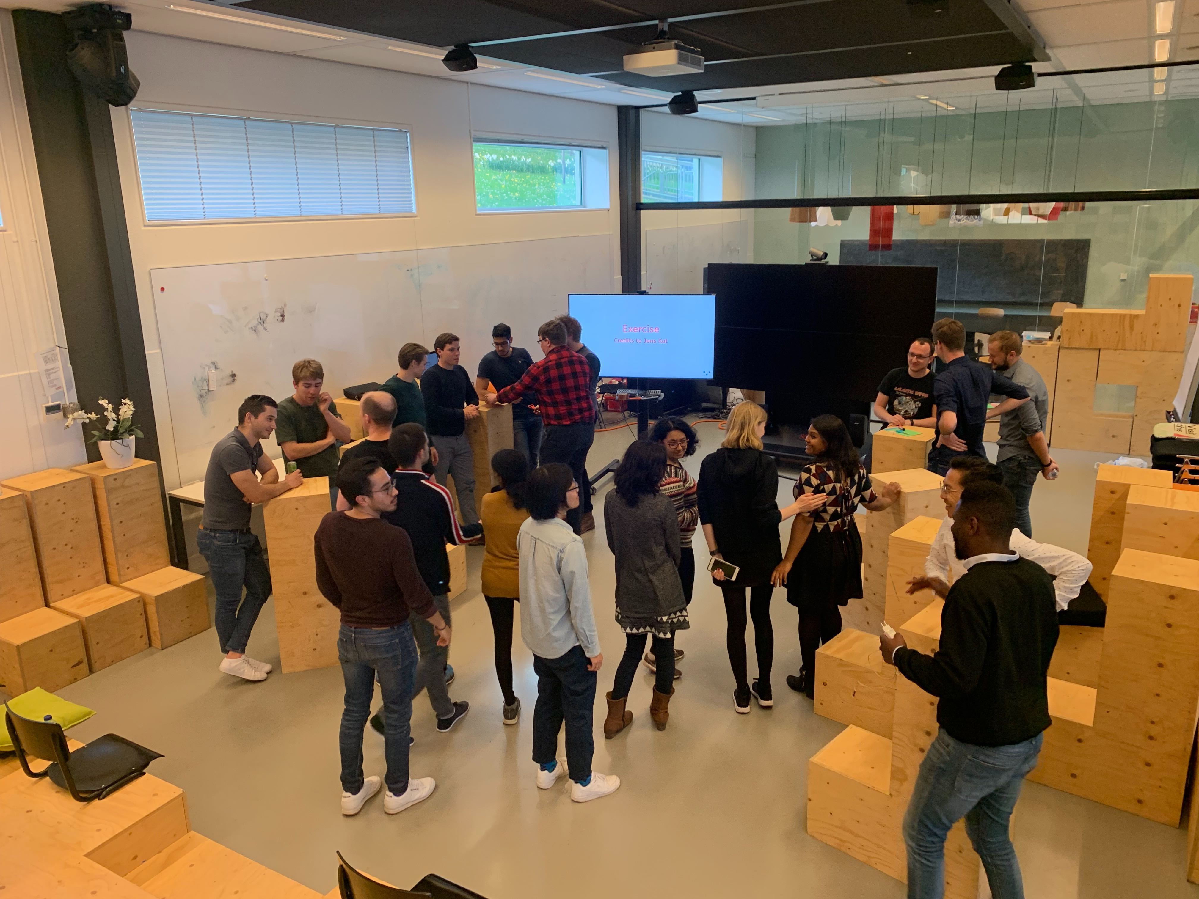 Hello Mentor's cover photo