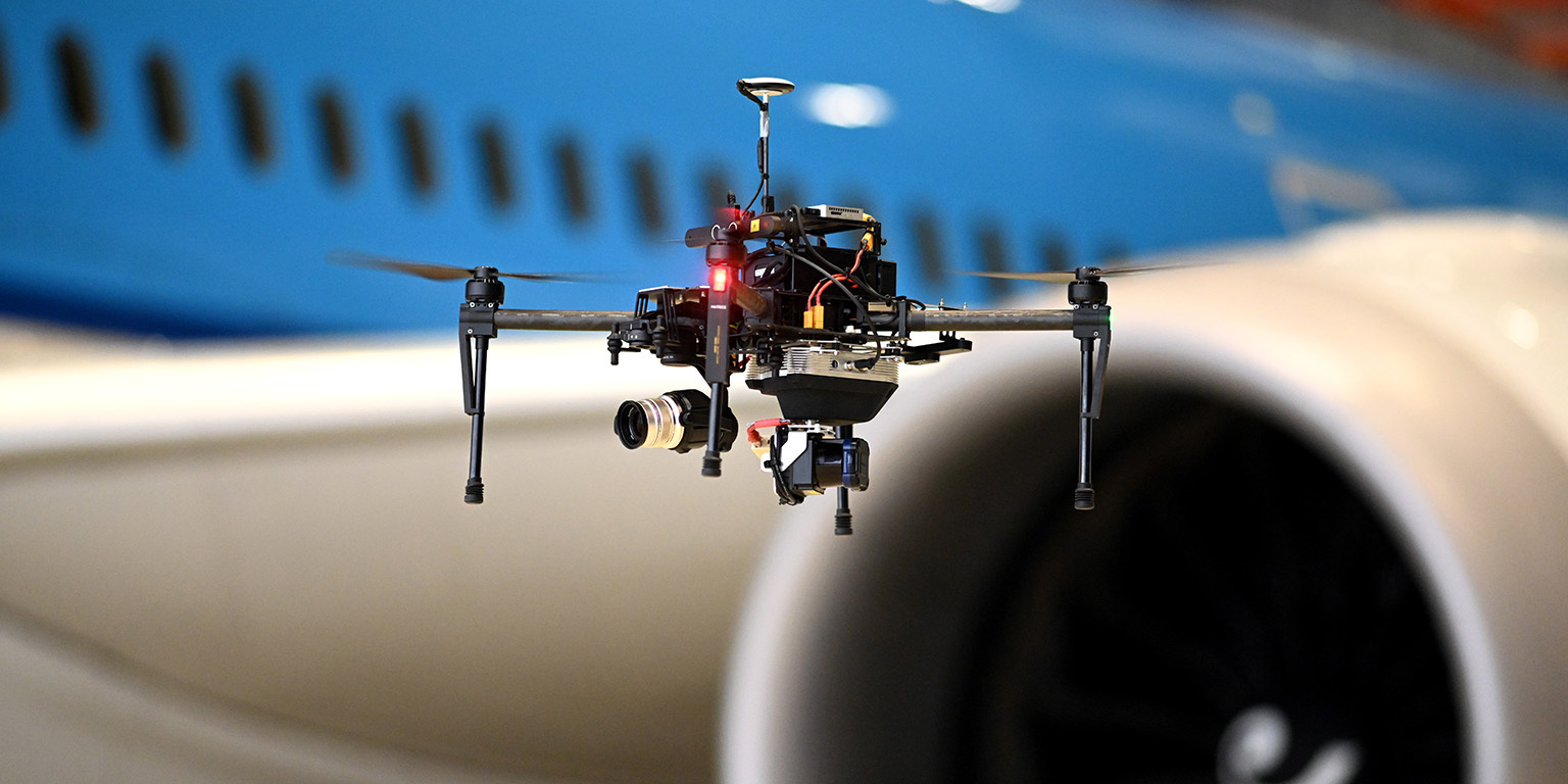 Mainblades's cover photo