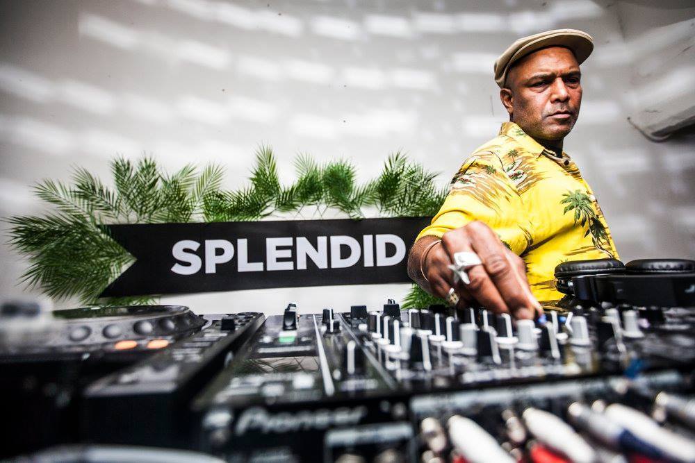 Omslagfoto van Splendid Communications