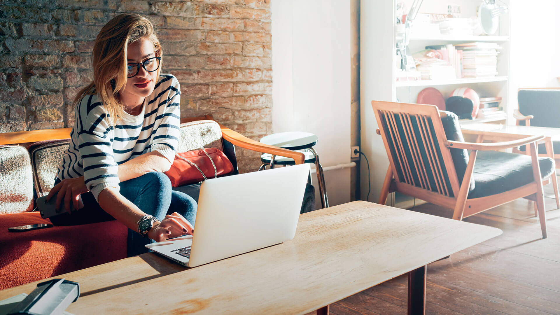 Strategro's cover photo