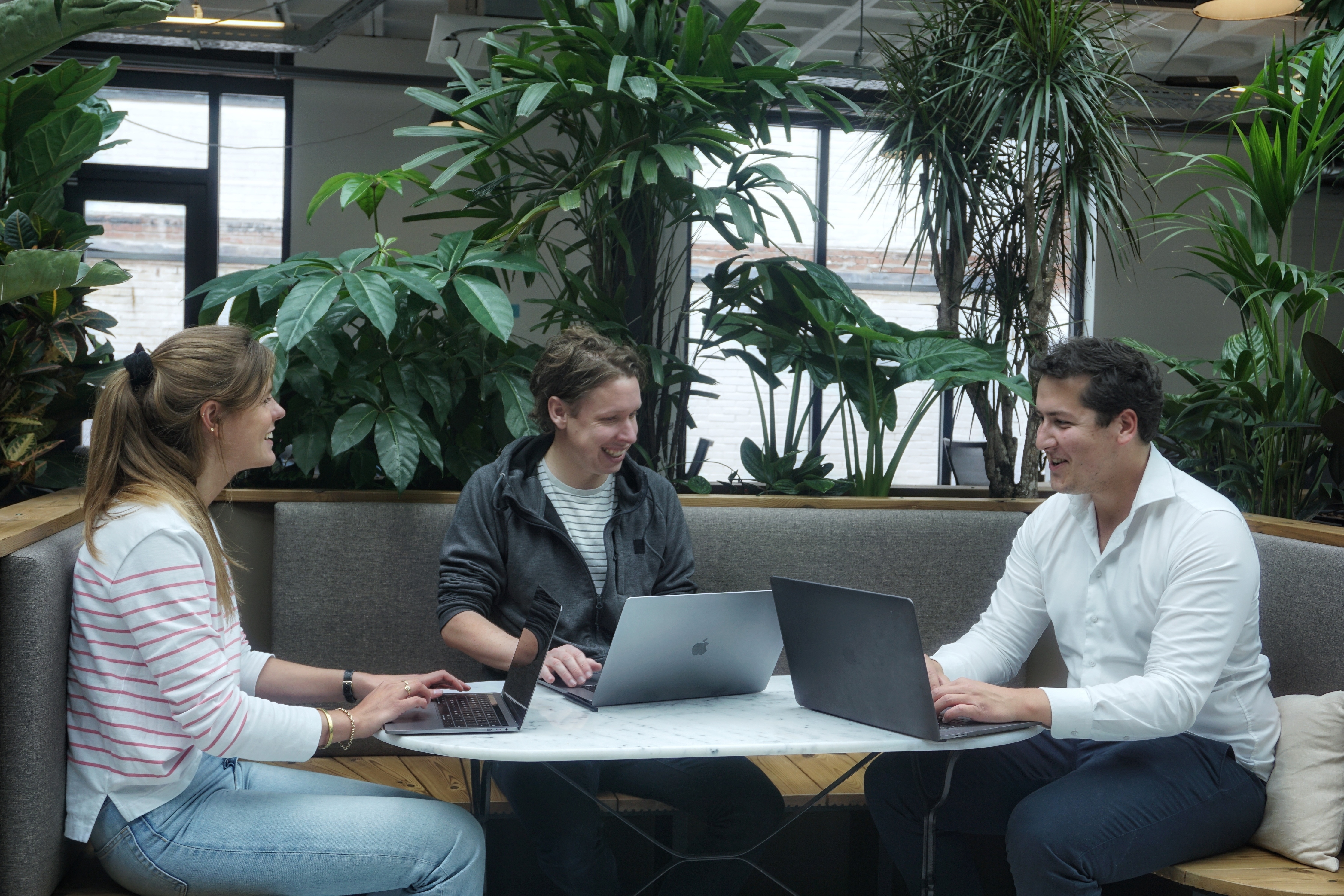 Omslagfoto van Elevator