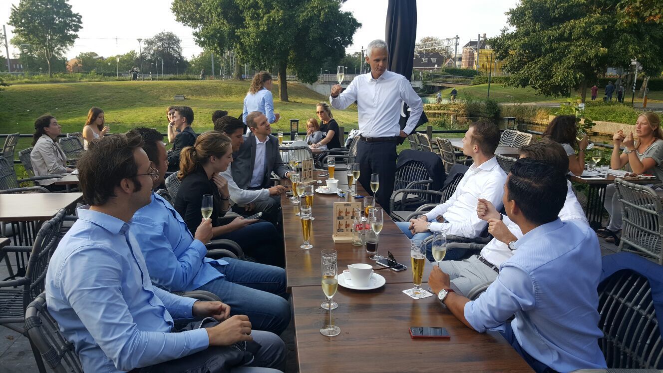 Salesmarketeer's cover photo