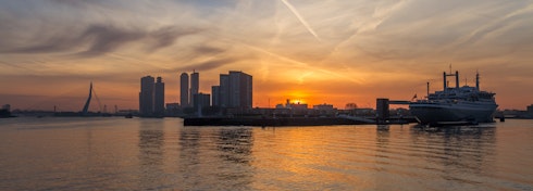 Omslagfoto van ss Rotterdam